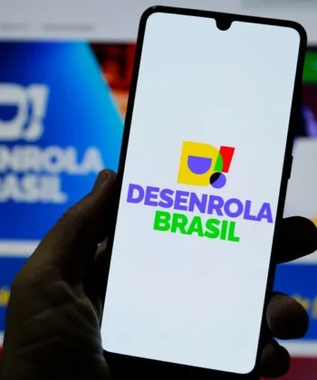 Senado-aprova-Programa-Desenrola-Brasil-e-teto-de-juros-para-rotativo-do-cartao-shutterstock_2337951037-1024x683-1-1024x683